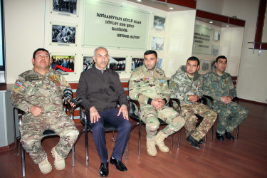 Daşkəsən rayon Heydər Əliyev Mərkəzində məktəblilərlə 8 Noyabr – Zəfər Gününə həsr olunan “Zəfərimizin 6 yaşı” adlı növbəti görüş keçirilib