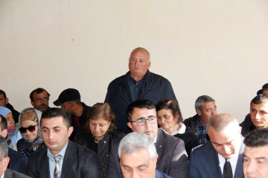 Daşkəsən Rayon İcra Hakimiyyətinin başçısı Orxan Abbasov 12.11.2025-ci il tarixdə Qabaqtəpə və Rəsullu kəndləri sakinlərinin səyyar qəbulunu keçirib
