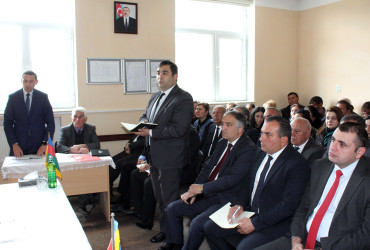 Daşkəsən Rayon İcra Hakimiyyətinin başçısı Orxan Abbasov 05.05.2026-cı il tarixdə Yuxarı Daşkəsən qəsəbəsində vətəndaşların növbəti səyyar qəbulunu keçirib