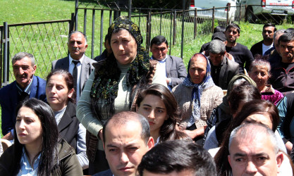 Daşkəsən Rayon İcra Hakimiyyətinin başçısı Orxan Abbasov 21.05.2025-ci il tarixdə Muşavaq kəndində vətəndaşların səyyar qəbulunu keçirib