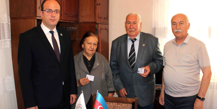 Daşkəsəndə Qərbi Azərbaycandan olan qocaman icma üzvləri evlərində ziyarət olunub
