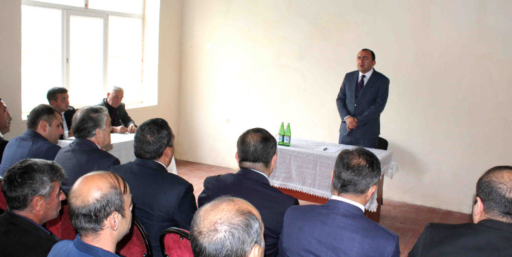 Daşkəsən Rayon İcra Hakimiyyətinin başçısı Orxan Abbasov 01.09.2026-cı il tarixdə Rəsullu kəndində vətəndaşların səyyar qəbulunu keçirib