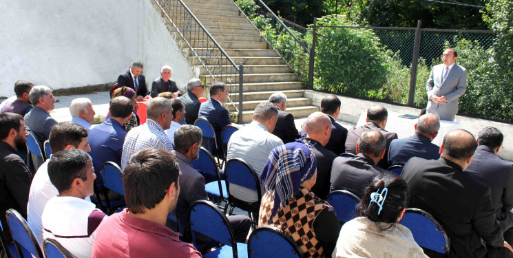 Daşkəsən Rayon İcra Hakimiyyətinin başçısı Orxan Abbasov 18.08.2026-cı il tarixdə Zəylik kəndində vətəndaşların növbəti səyyar qəbulunu keçirib
