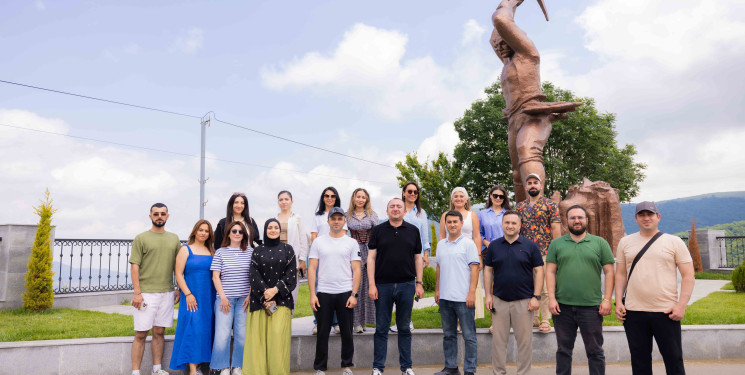 “AzerGold” QSC turizm blogerləri üçün Daşkəsən rayonuna və ÇİRES-ə infotur təşkil edib
