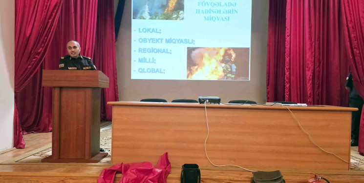 Daşkəsəndə sinif rəhbərləri ilə mülki müdafiə sahəsində metodik toplantı təşkil olunub