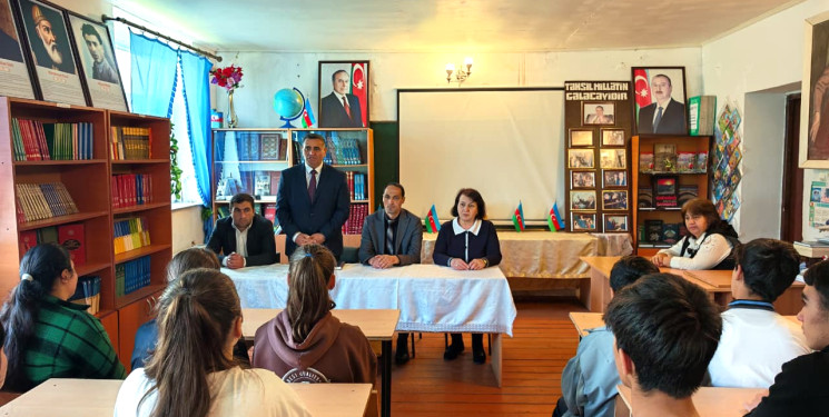 Daşkəsəndə “İnsan hüquqları aylığı” çərçivəsində məktəblilərlə növbəti maarifləndirmə aparılıb