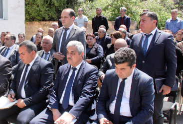 Daşkəsən Rayon İcra Hakimiyyətinin başçısı Orxan Abbasov 26.05.2025-ci il tarixdə Quşçu körpüsü qəsəbəsində vətəndaşların səyyar qəbulunu keçirib
