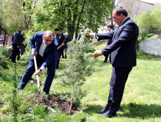 Daşkəsəndə Ümummilli Lider Heydər Əliyevin anadan olmasının 102-ci ildönümü münasibətilə ümumrayon toplantısı keçirilib, ağacəkmə aksiyası təşkil olunub