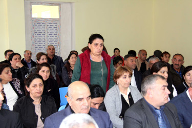Daşkəsən Rayon İcra Hakimiyyətinin başçısı Orxan Abbasov 05.11.2025-ci il tarixdə Quşçu kəndində vətəndaşların səyyar qəbulunu keçirib