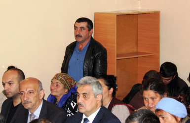 Daşkəsən Rayon İcra Hakimiyyətinin başçısı Orxan Abbasov 14.05.2025-ci il tarixdə Priverdilər kəndində vətəndaşların səyyar qəbulunu keçirib