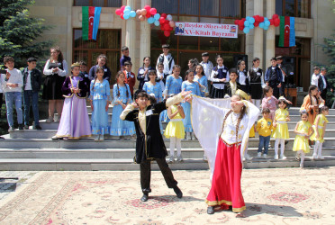 Daşkəsəndə “Konstitusiya və Suverenlik İli”nə həsr olunan 15-ci ənənəvi Kitab bayramı keçirilib