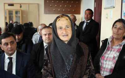 Daşkəsən Rayon İcra Hakimiyyətinin başçısı Orxan Abbasov 05.05.2026-cı il tarixdə Yuxarı Daşkəsən qəsəbəsində vətəndaşların növbəti səyyar qəbulunu keçirib