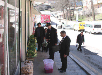 Daşkəsən rayonunda heyvan kəsimi və ət satışı məntəqələrində  sanitar-gigiyenik normalara riayət edilməsi və qanunsuz küçə ticarəti ilə bağlı monitorinqlər keçirilib