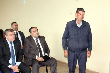 Mollahəsənli kəndində səyyar qəbul