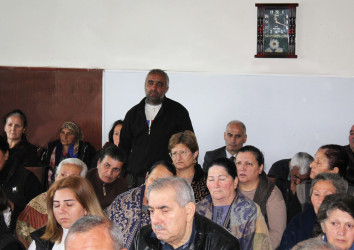 Xoşbulaq kəndində vətəndaşların səyyar qəbulu