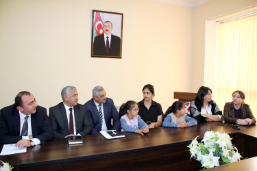 09.09.2026-Məktəbli şəhid övladları ilə görüş