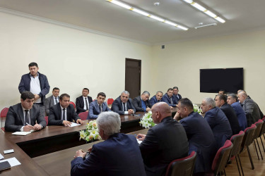 25.02.2026-Elektron xidmətlərin tətbiqi ilə bağlı müzakirə