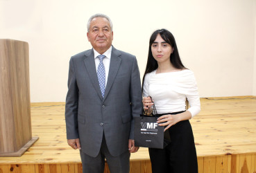 07.09.2026-Tələbə adını qazanmış məzunlarla görüş