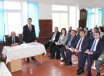 Xoşbulaq kəndində vətəndaşların səyyar qəbulu