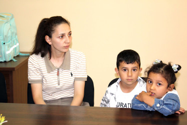 09.09.2026-Məktəbli şəhid övladları ilə görüş